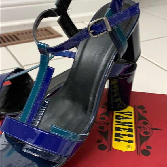 Vaneli patent leather sandals teal and blue - Picture 4 of 5